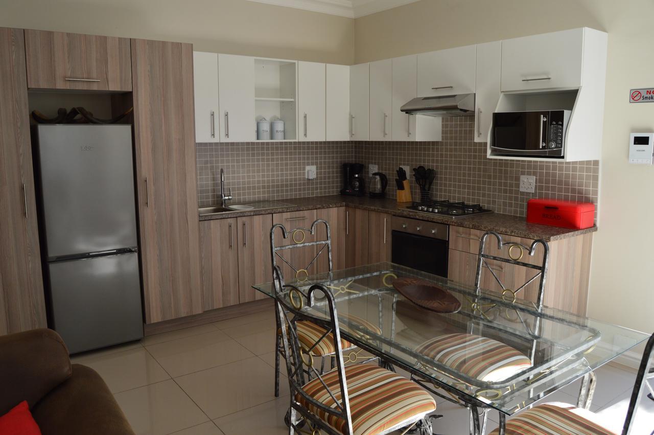 African Palm Cottage And Guesthouse Durbanville Eksteriør billede
