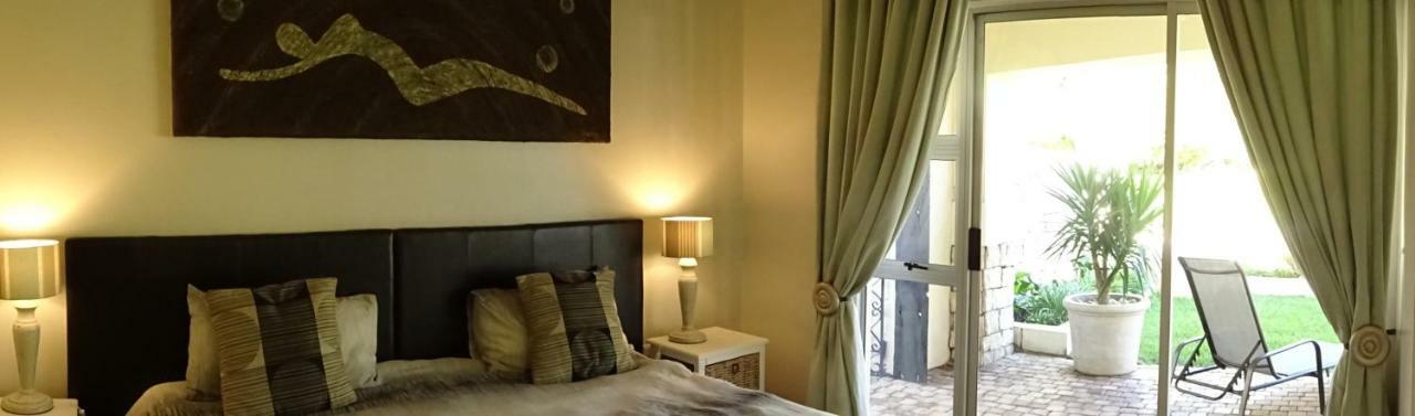 African Palm Cottage And Guesthouse Durbanville Eksteriør billede
