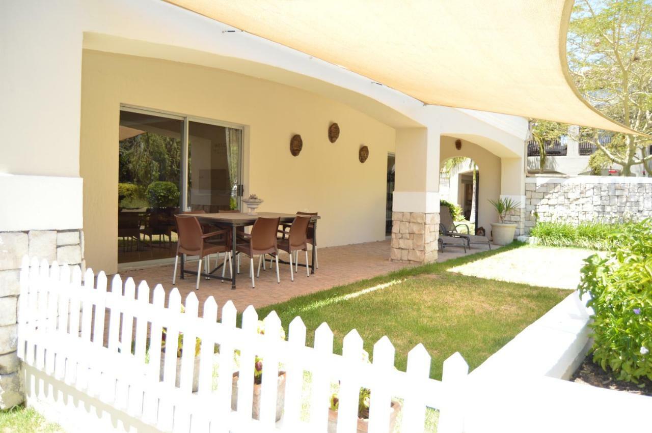 African Palm Cottage And Guesthouse Durbanville Eksteriør billede